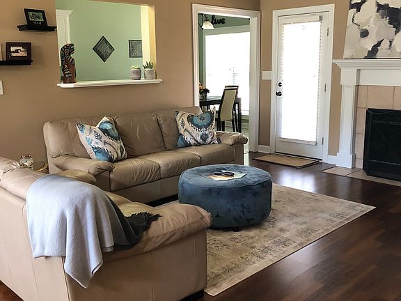 4th image of 4876 Orchard Hill Dr