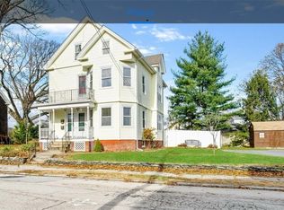 21 Blackamore Ave, Cranston, RI 02910