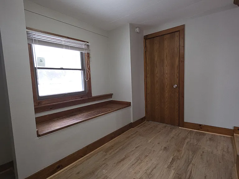 632 S 28th St — Photo 17