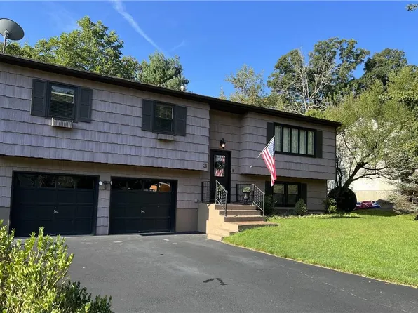 3 Miller Lane, Monroe, NY 10950