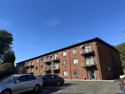 540 Central Ave APT 17, Harrison, NJ, 07029