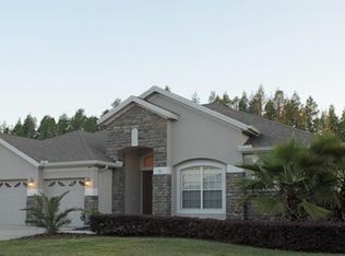 1419 Salmonberry St, Zephyrhills, FL 33543