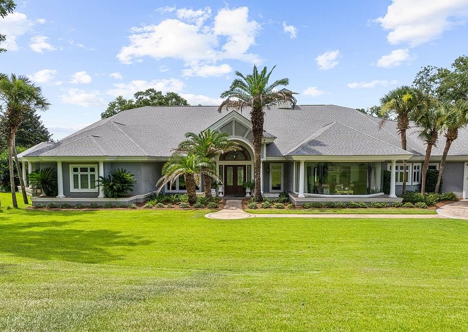 1st image of 109 Royal Highlands Ln