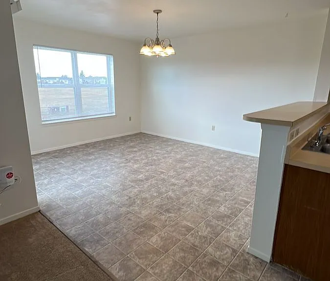 1281 Dakota Dr — Photo 6