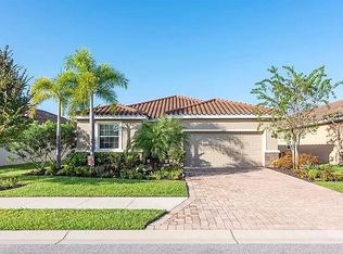 2925 Esmeralda Dr, Sarasota, FL 34243