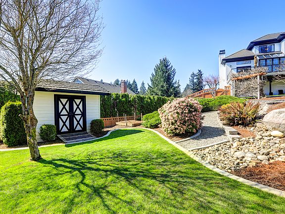 5th image of 11219 134th Avenue Ct E