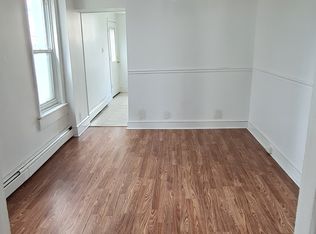 2205 Carter St, Wilmington, DE 19802
