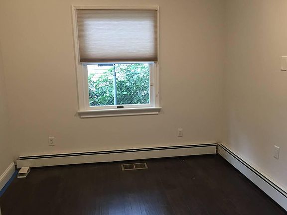 5th image of 19 Bergen Pl
