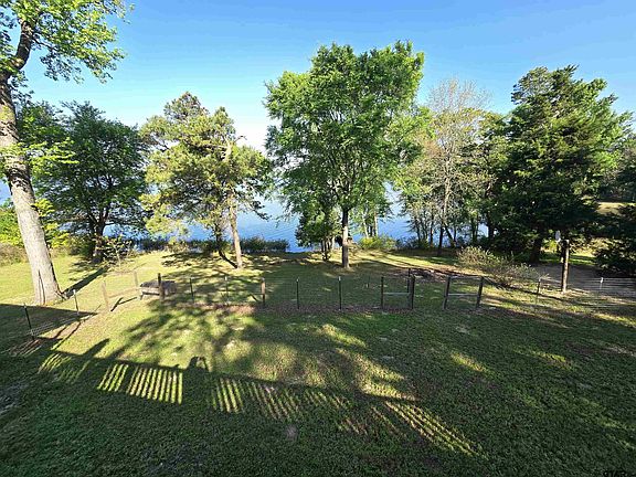 3rd image of 2466 County Road 3412