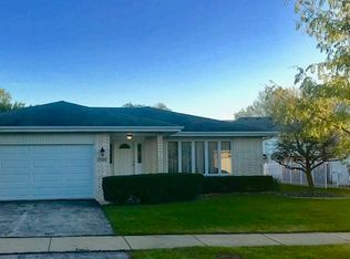 7825 Sea Pines Rd, Orland Park, IL 60462