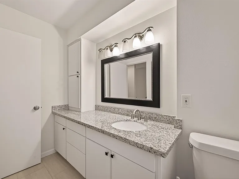422 Willow Vista Dr — Photo 36