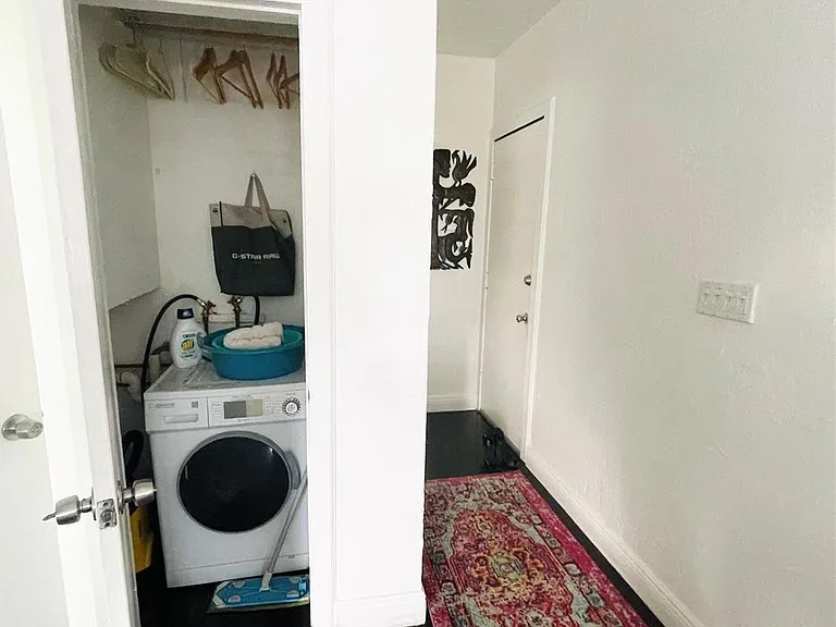 1455 Michigan Ave #19 — Photo 9