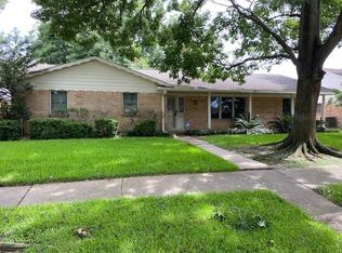 8206 Anacortes St, Houston, TX 77061