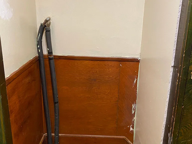 55 Gough Ave #2 — Photo 6