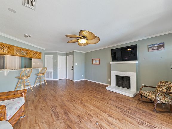 5th image of 7312 Seawall Blvd APT 208