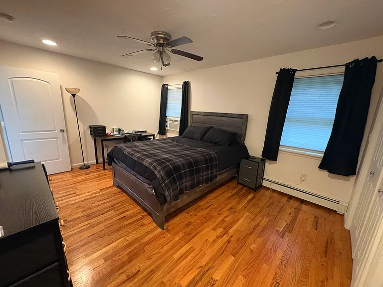 16 Andrews St #1 — Photo 4