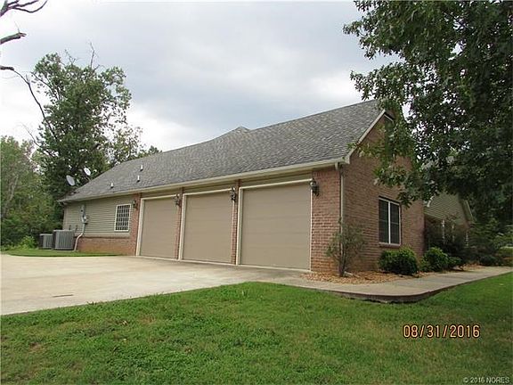 3rd image of 21533 E Glenwood Dr