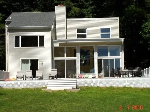 91 W Lake Shore Dr, Rockaway, NJ 07866