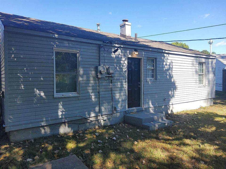 2nd image of 3889 Danny Ave