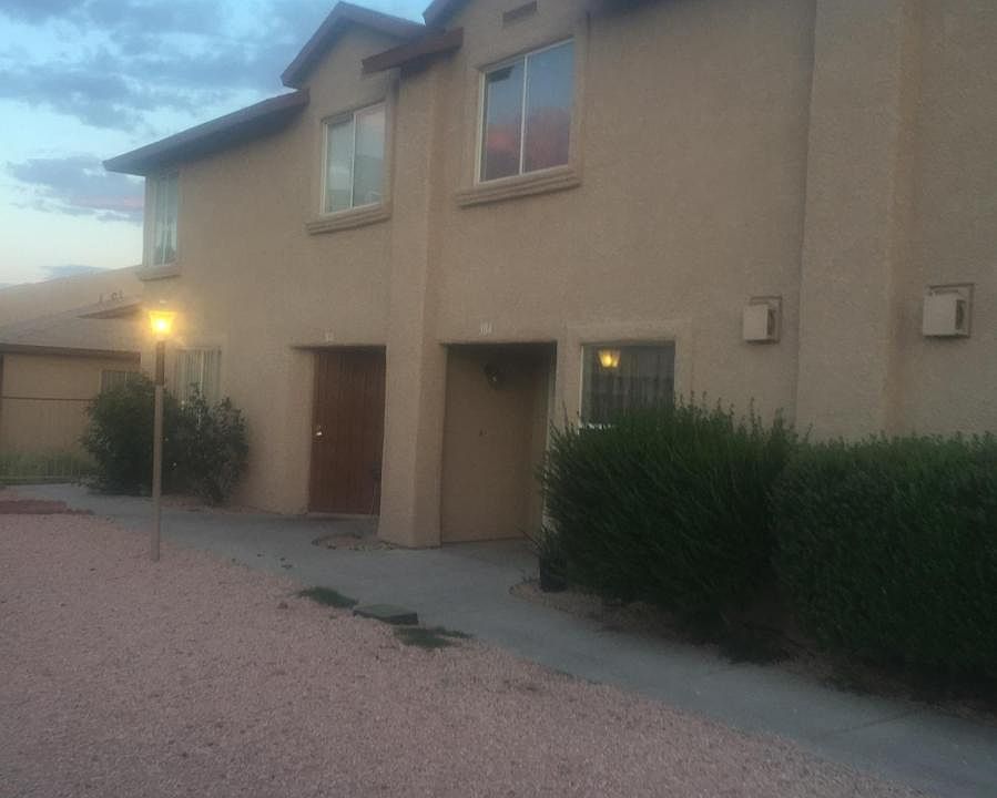 1st image of 3814 Soda Springs Dr