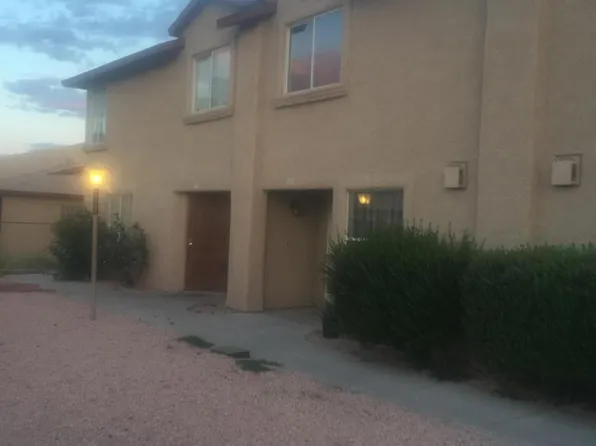 3814 Soda Springs Dr, Las Vegas, NV 89115