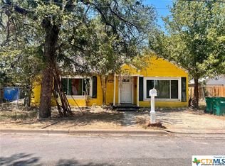 206 S 3rd St, Gatesville, TX 76528