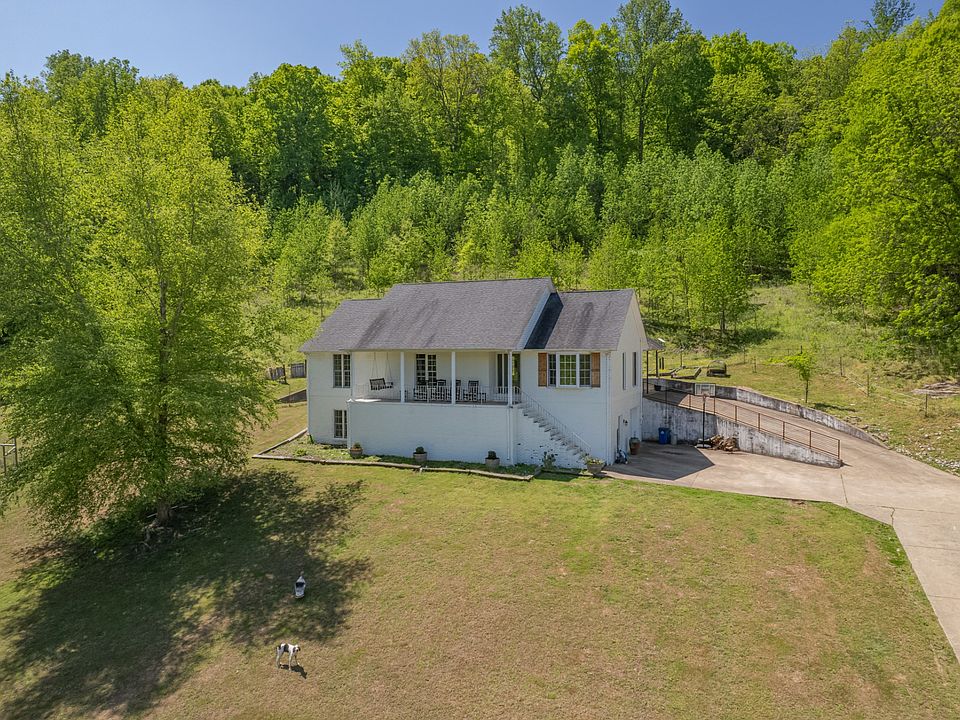 1st image of 3310 Dog Branch Rd