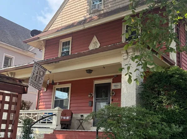 53 Montauk Avenue, New London, CT 06320