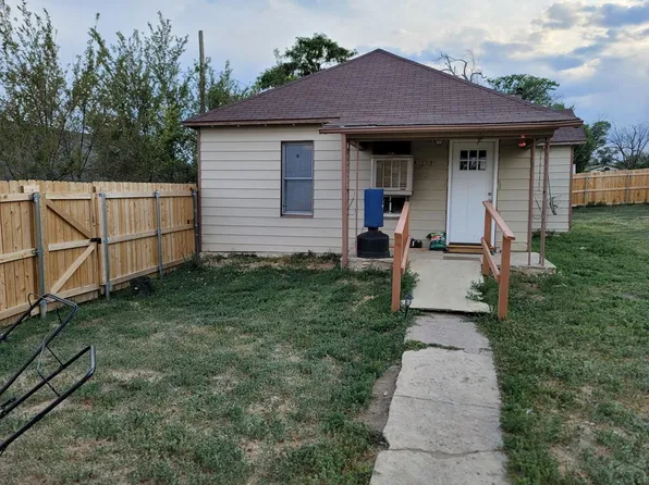 103 S Madison Ave, Walsenburg, CO 81089