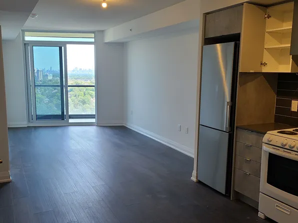 30 Gibbs Rd E #2406, Toronto, ON M9B 0E4