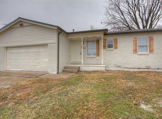 204 W Memphis St, Broken Arrow, OK 74012