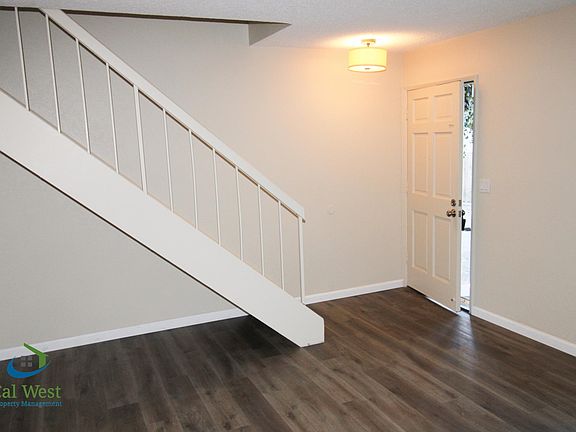 4th image of 573 E Arques Ave APT 3