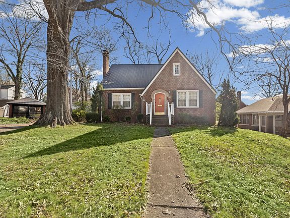 3rd image of 710 Pavey Ave