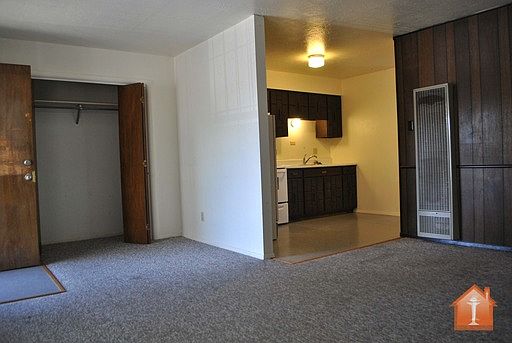 4th image of 611 N Monterey Ave APT E3