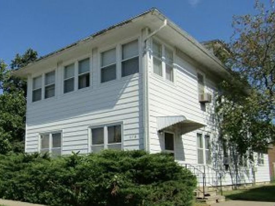 1st image of 116 N 2nd Ave