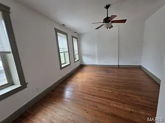 2 bed, 1000 sqft, $975 — Photo 1