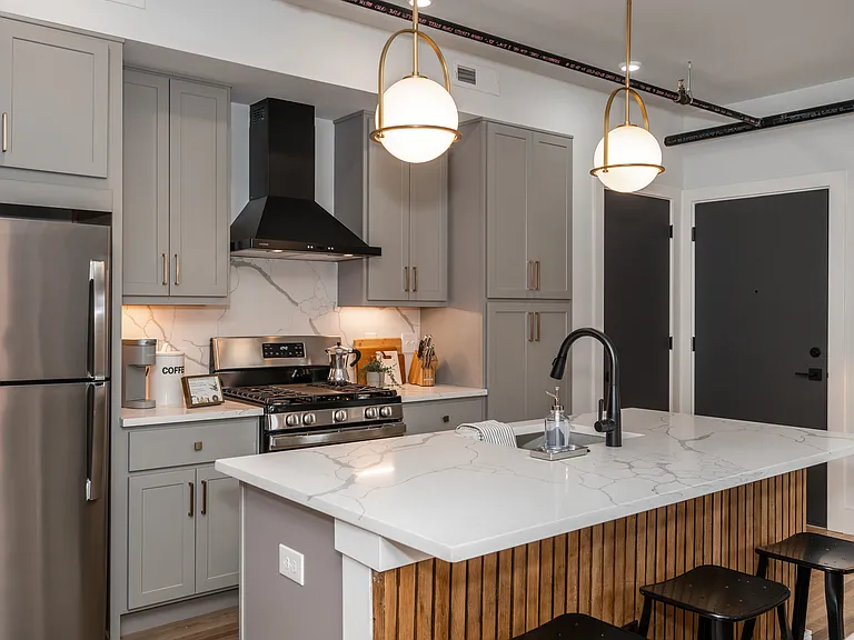 215 Wade St #5 — Photo 5