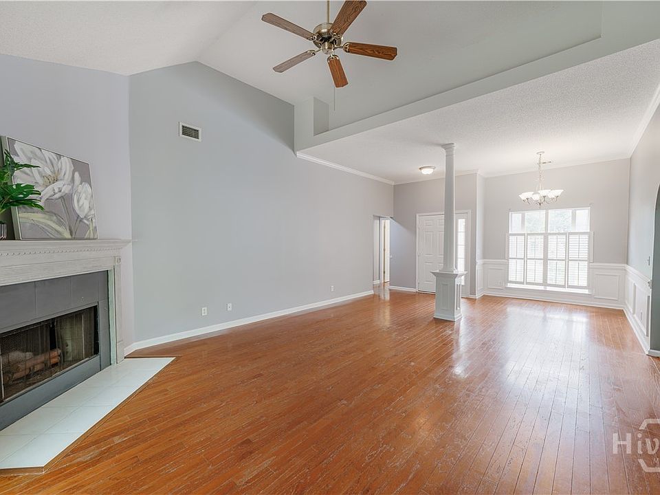 1st image of 6 Highpoint Court