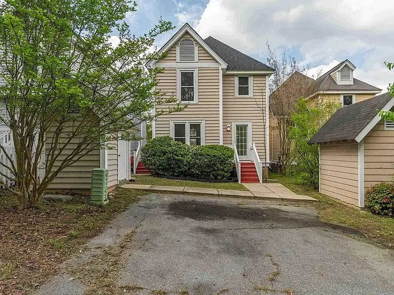 105 River Bluff Ct — Photo 25