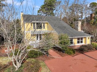 941 Law Ln, Mount Pleasant, SC 29464