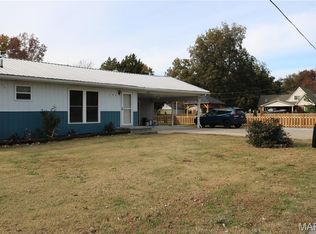 103 N Calvin Ave, Matthews, MO 63867