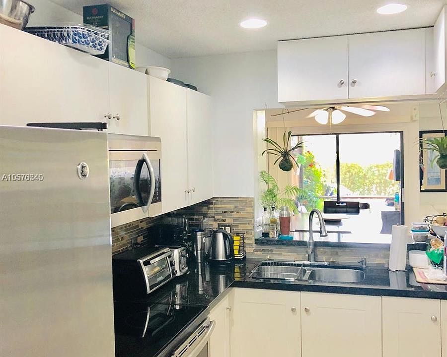 1st image of 1404 S Gabriel St #1404