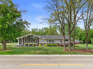 2830 104th St, Pleasant Prairie, WI 53158