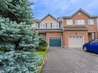 102 Windance Cres, Ottawa, ON K2W 0A7