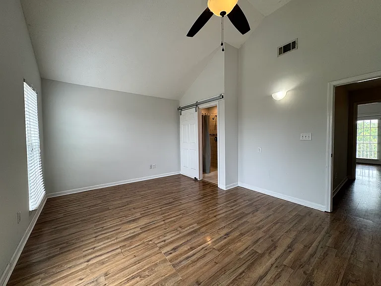 216 Kirkcauldy Dr — Photo 10