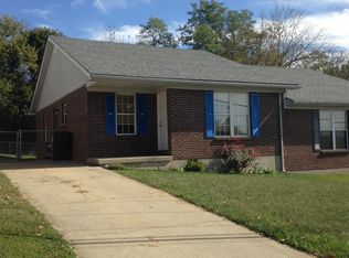512 Bell Place Dr, Nicholasville, KY 40356