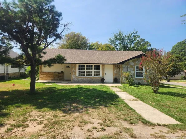 789 Brooks St, Batesville, AR 72501