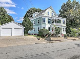 317-319 Jastram St, Providence, RI 02908