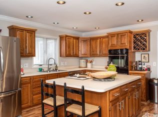 8172 Kemperridge Ct, Cincinnati, OH 45249