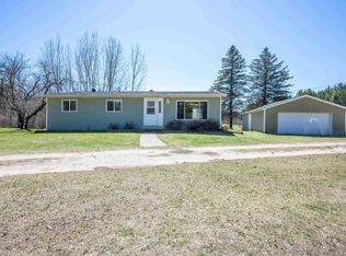 995 W Howard Rd, Beaverton, MI 48612